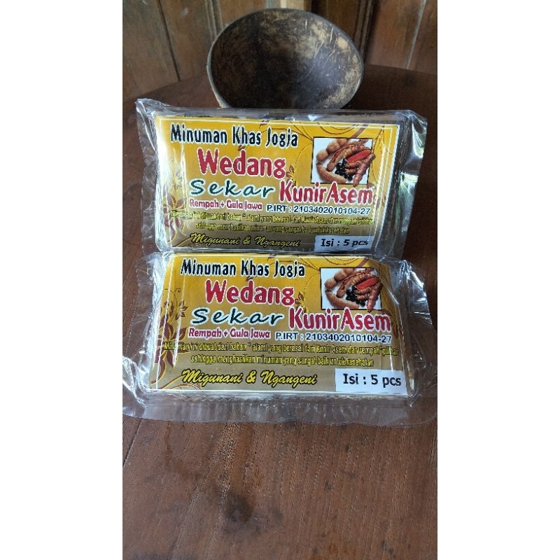

WEDANG KUNIR ASEM KEMASAN MIKA ISI 5 SACHET