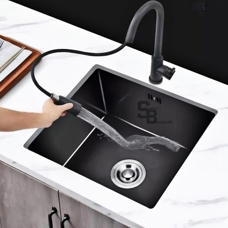 Kitchen sink  onan  Black Undermount 5040