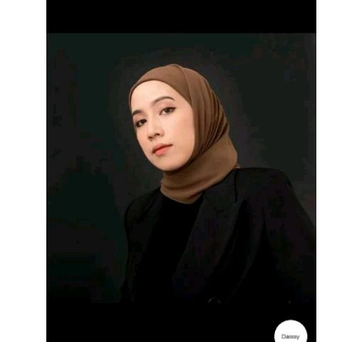 preloved hijab instan daissy.id