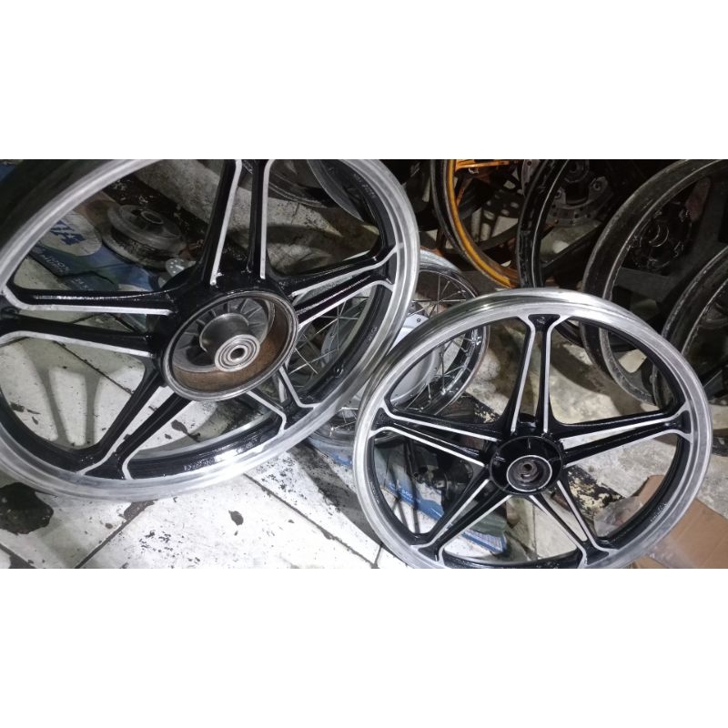 velg Bintang Ring'18 Asli Suzuki THUNDER PNP RX-KING Scorpio BYISON Vixion OLD { berkualitas }
