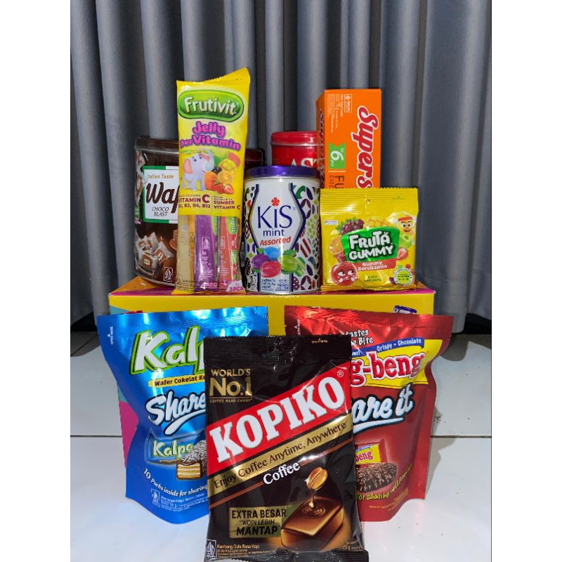 

Mayora Happiness Box 9 in 1 Hampers Lebaran