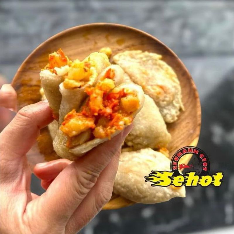 

Cireng Isi Ayam Suwir Camilan Cireng Isian Ayam Suwir Cireng Kemasan Isi Ayam Suwir