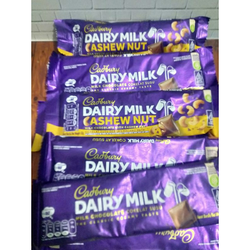 

CADBURY DAIRY MILKY 62gr rijek penyok