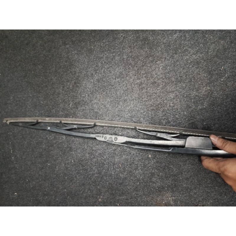 GAGANG WIPER KIRI HONDA ACCORD CM5 2004