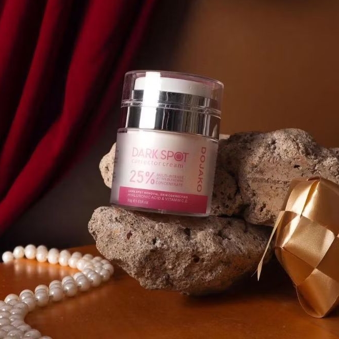 DOJAKO Dark Spot Cream 30gr - Cream Wajah Untuk Flek Hitam Krim Dark Spot By Dojako