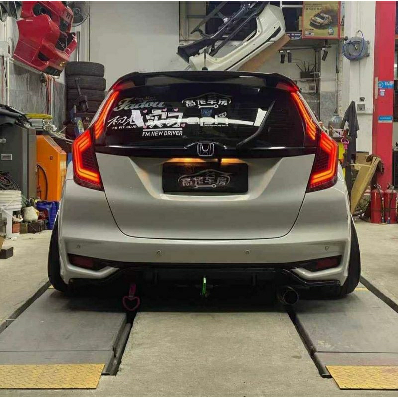 Stoplamp Honda Jazz GK5 smoke Japanese Style Sein RUNNING