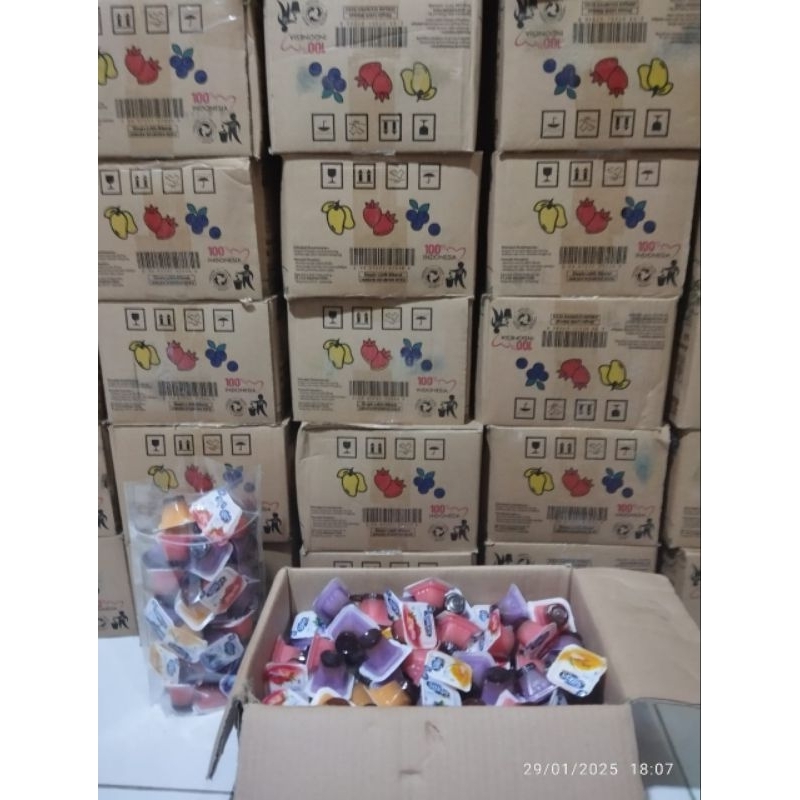 

puding silky kemasan 1kg varian mix exp April 2026