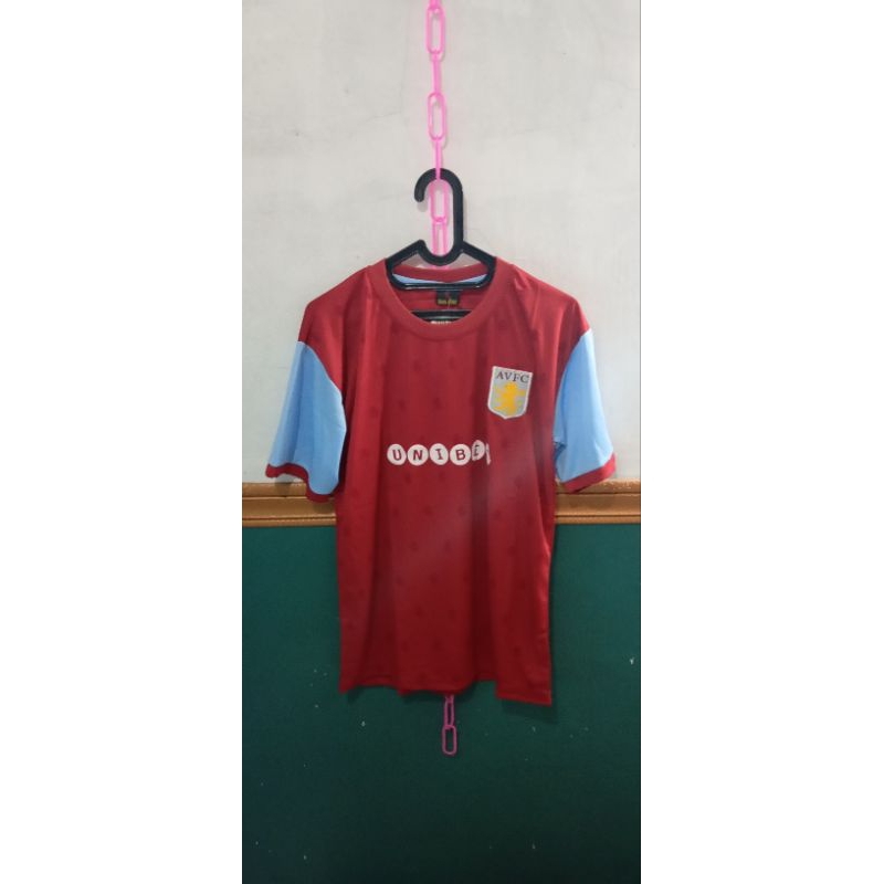 aston villa lokal 17/18