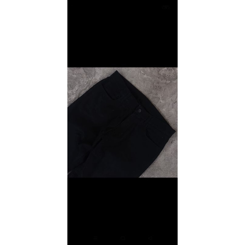 UNIQLO SOFT JEANS 32,33