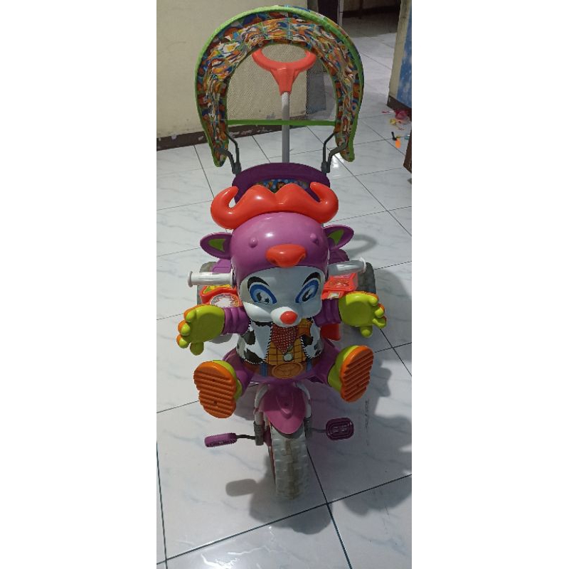 Sepeda anak roda 3 merk Royal