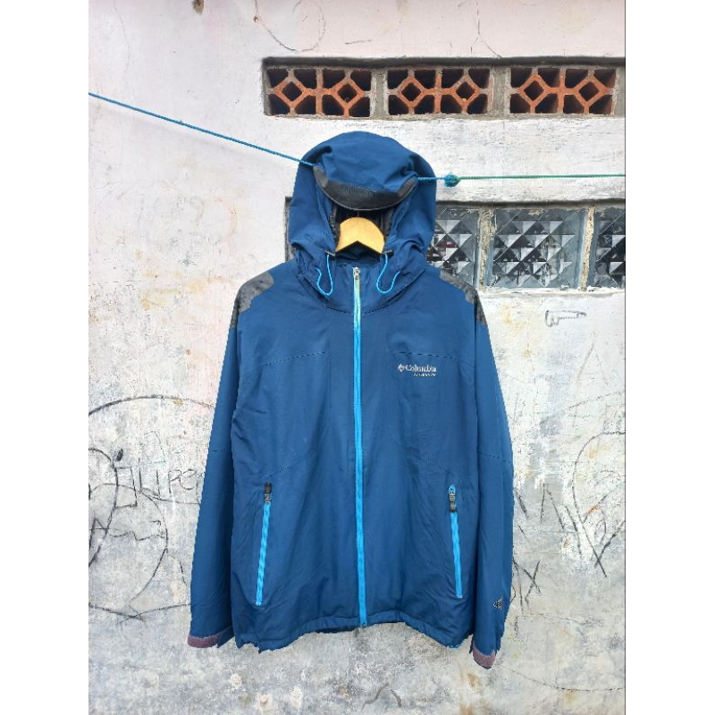 Columbia titanium omnitech series