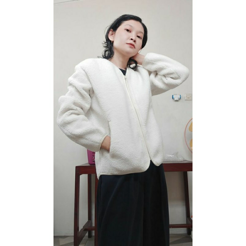 TOPTEN J4ket Sherpa Warna BW (Preloved)