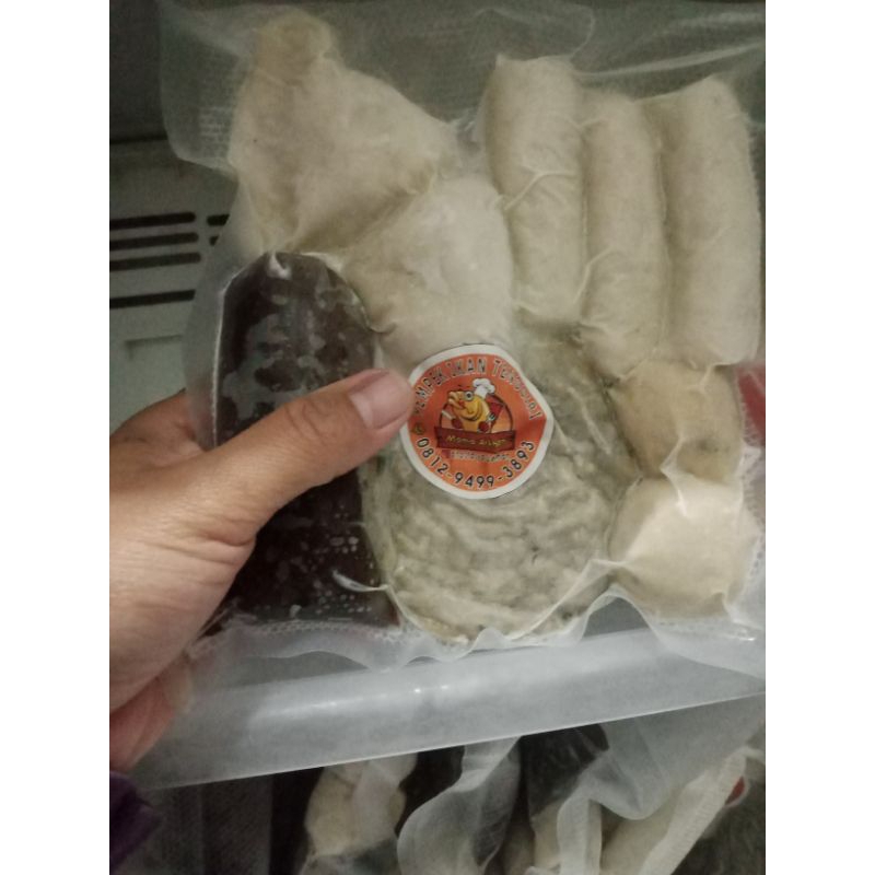 

pempek ikan tenggiri mama Arkhan mix