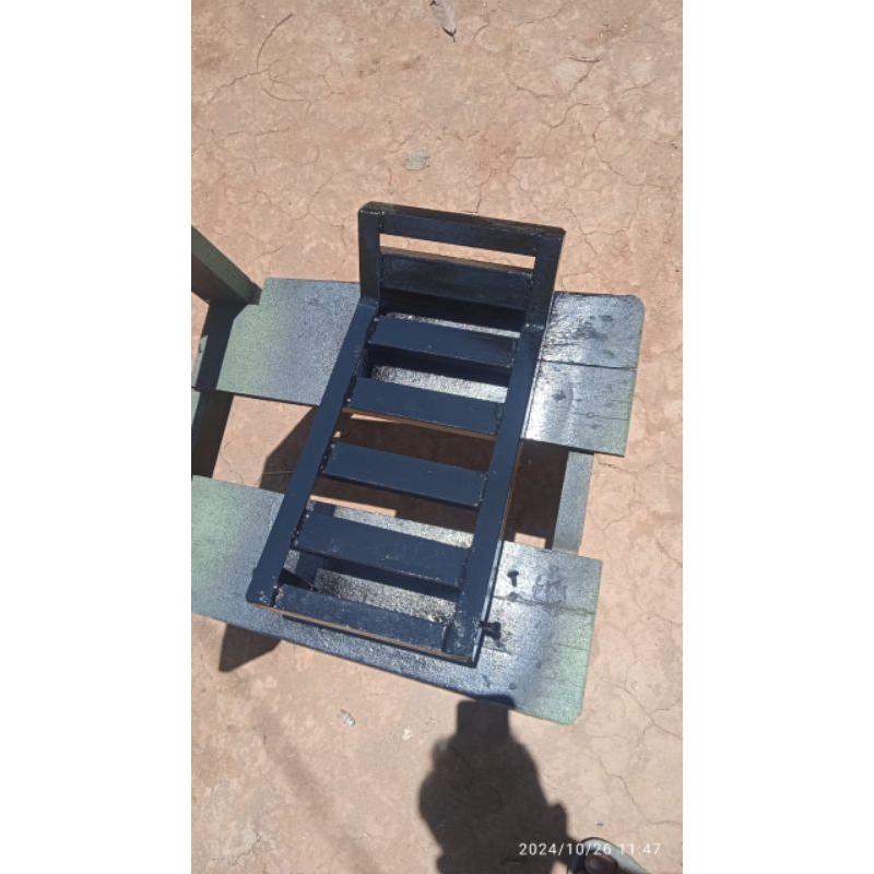 Bagasi depan semua motor bebek