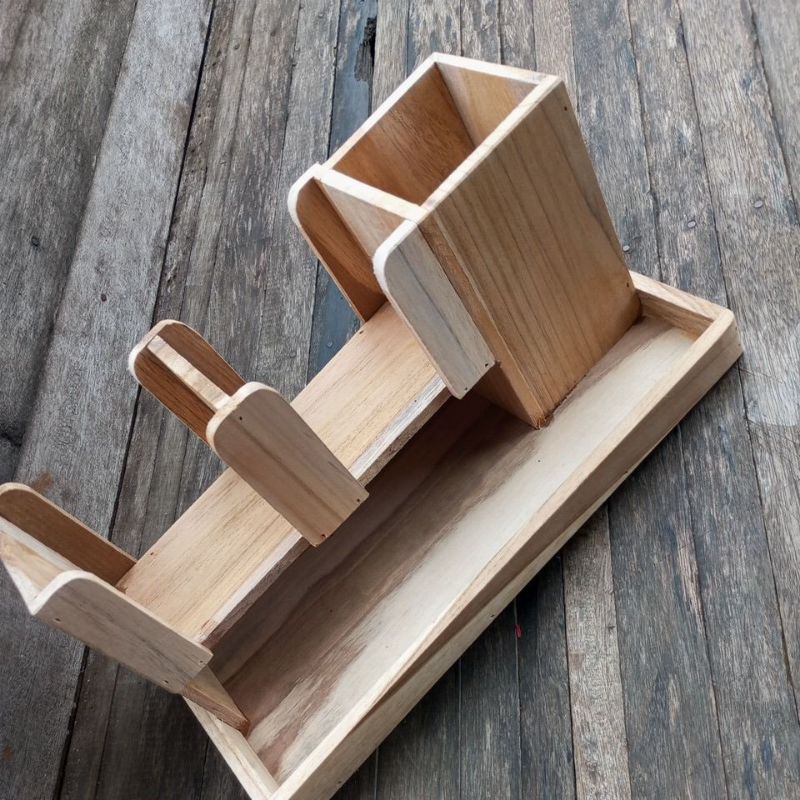 RAK WADAH  CUP DAN SEDOTAN es teh  ESTETIK JATI JEPARA