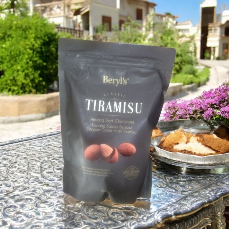 

Beryl's Classic Tiramisu Almond Dark Chocolate