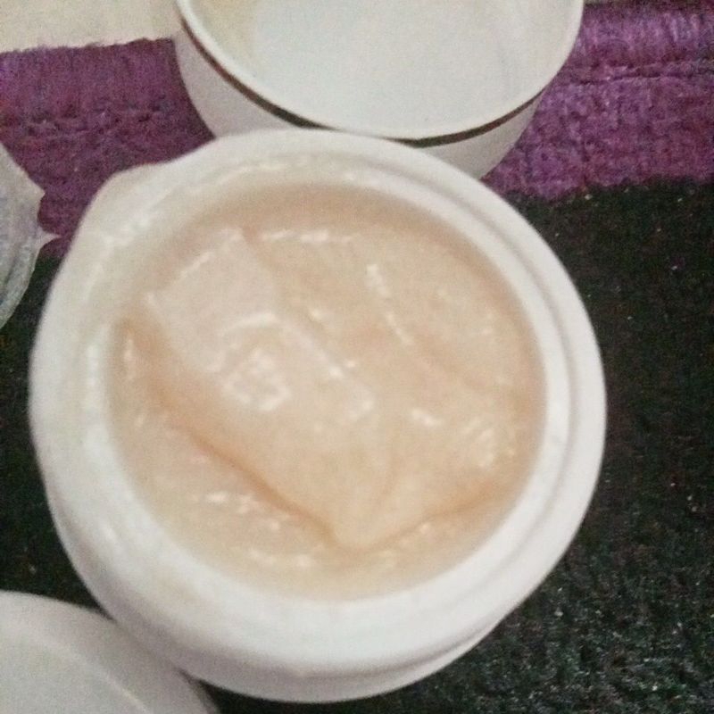 Krim Malam Whitening  Glowing Flek