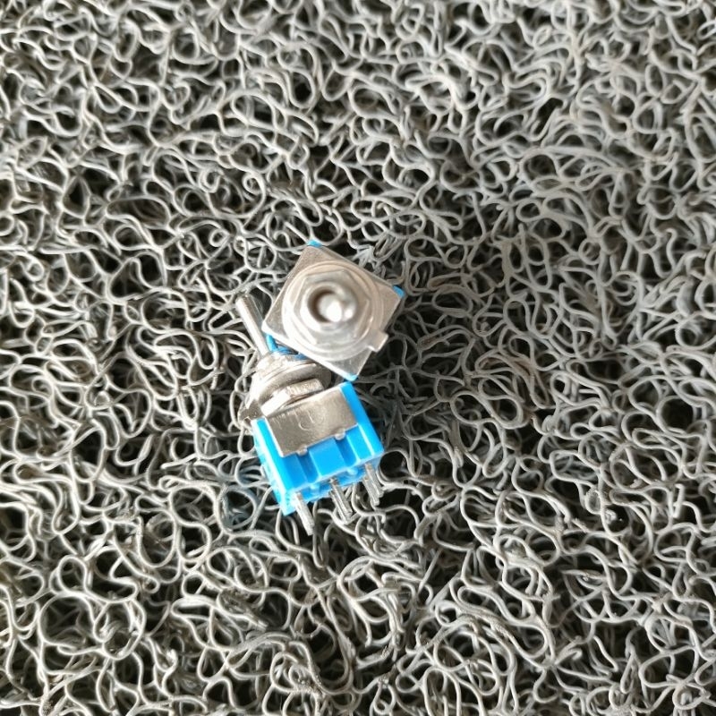 Saklar Toggle 6 Pin