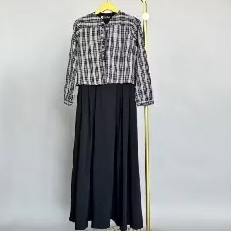 NUHA RISKI RICH GAMIS