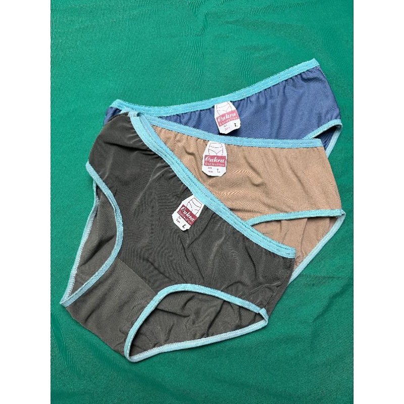 Promo CD wanita 10 kodi