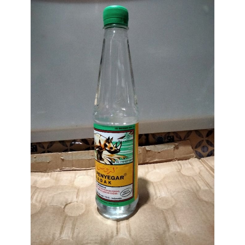 

Larutan Penyegar Cap Badak 500 ml