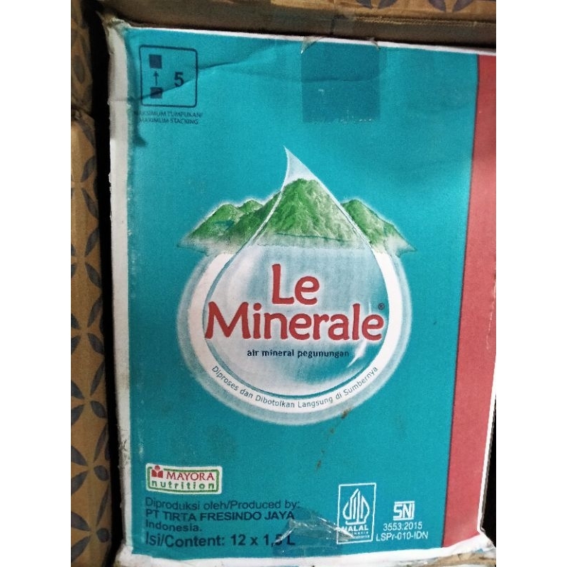 

le Minerale Botol 1500 ml 1 dus