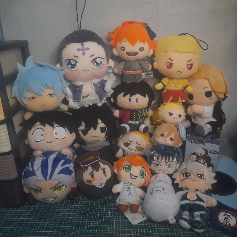 Boneka anime random (Barang ready sesuai gambar)