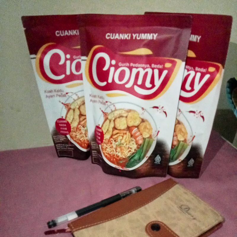 

ciomy cuanky ayam pedas besar