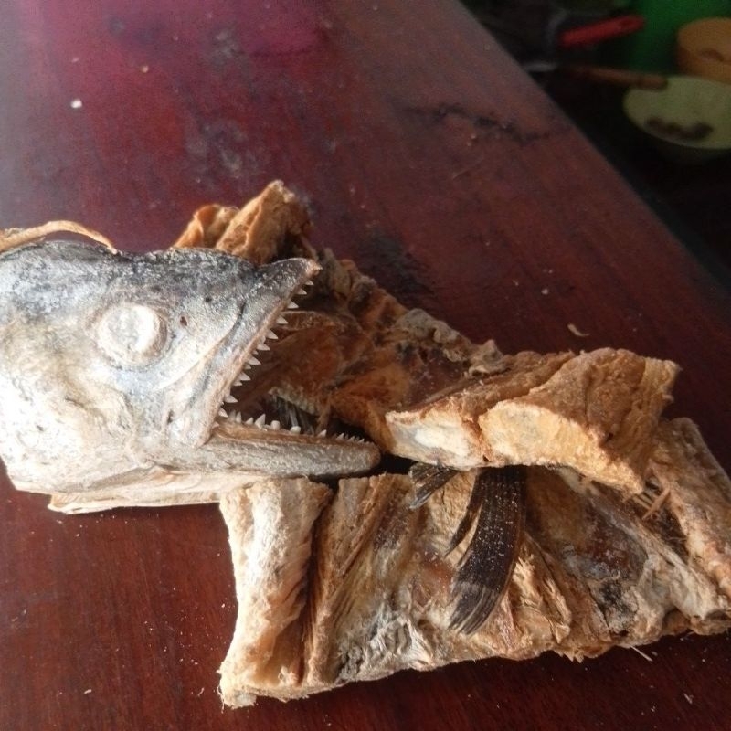 

Ikan Asin Tenggiri 100 Gram