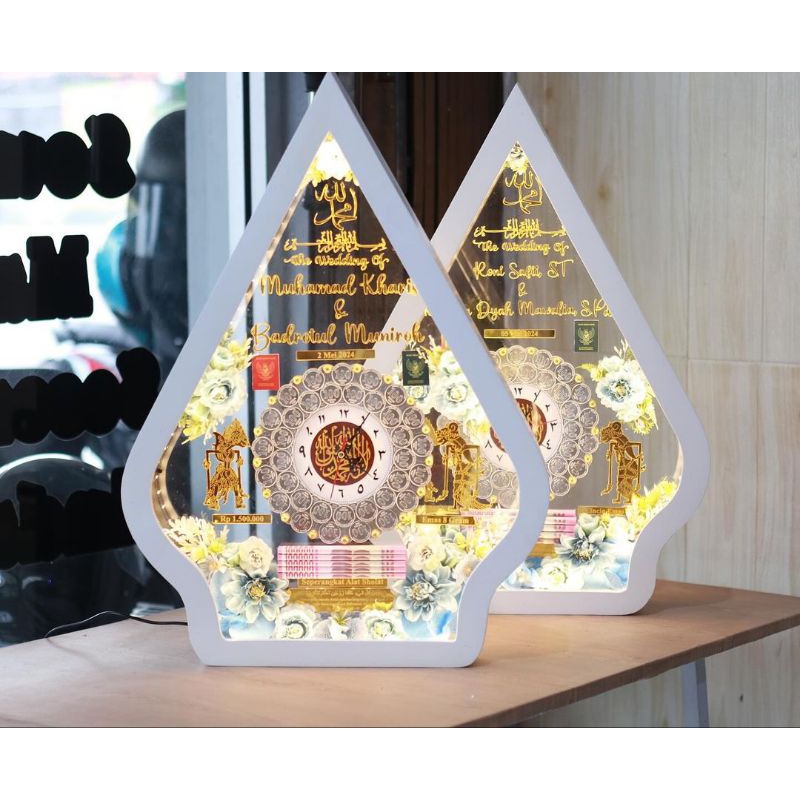 MAHAR GUNUNGAN WAYANG + JAM KOIN (include lampu led)