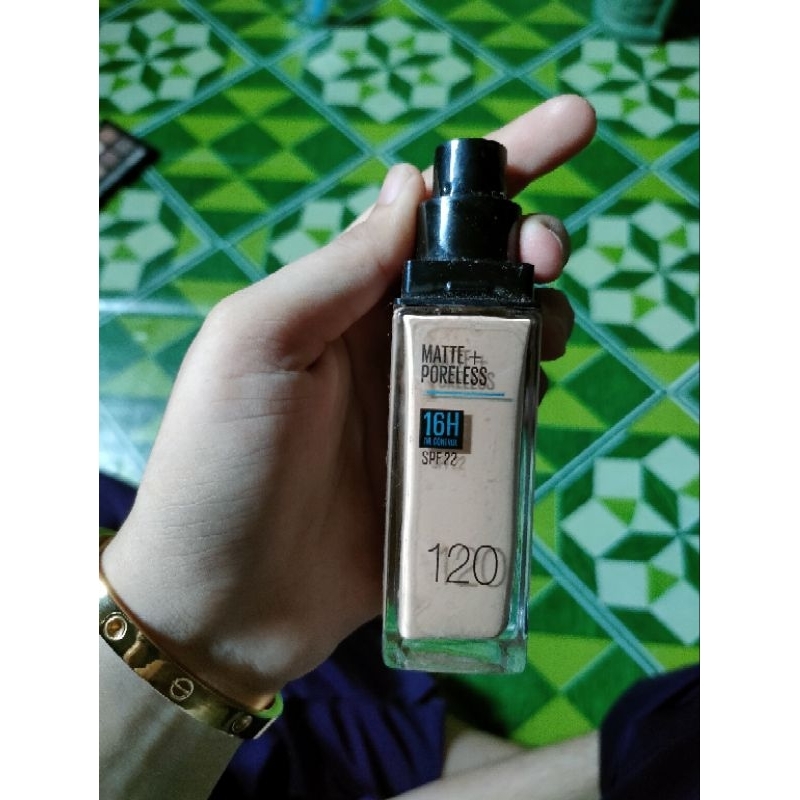 Preloved Maybelline foundation