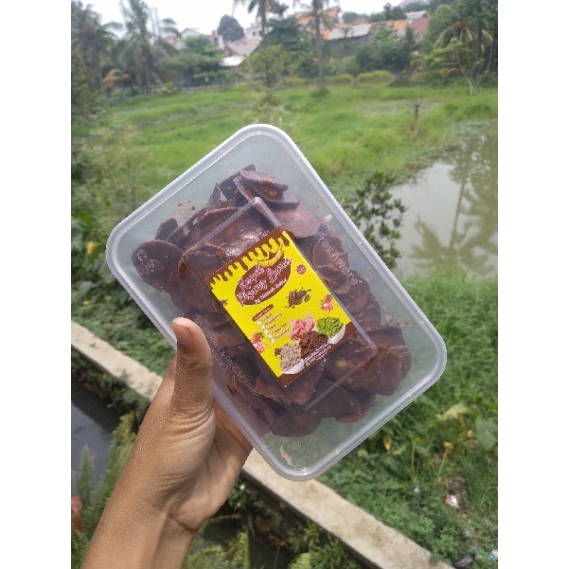 

KERIPIK PISANG COKLAT LUMER