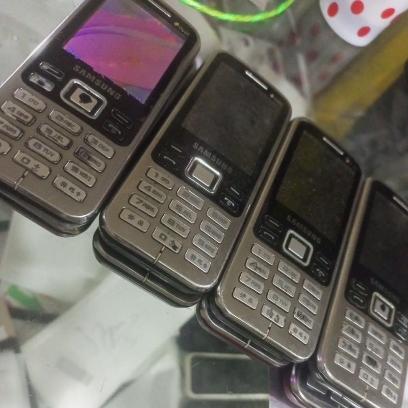 SAMSUNG LAKOTA C3322/C3322I SIAP PAKAI TANPA BATERAI/HANDPHONE SAMSUNG LAKOTA