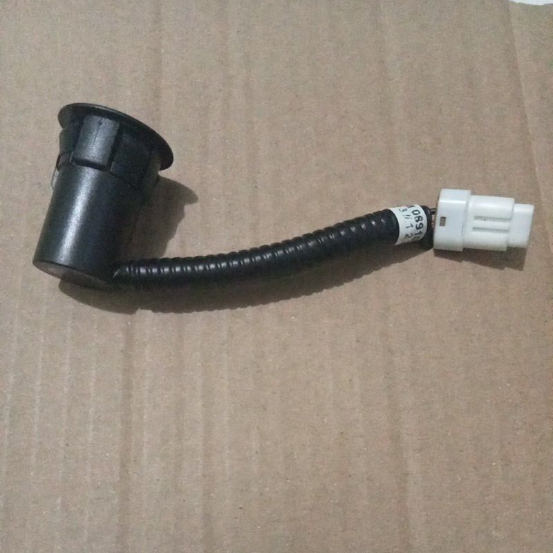 Sensor parkir sensor mundur hyundai Santa fe original