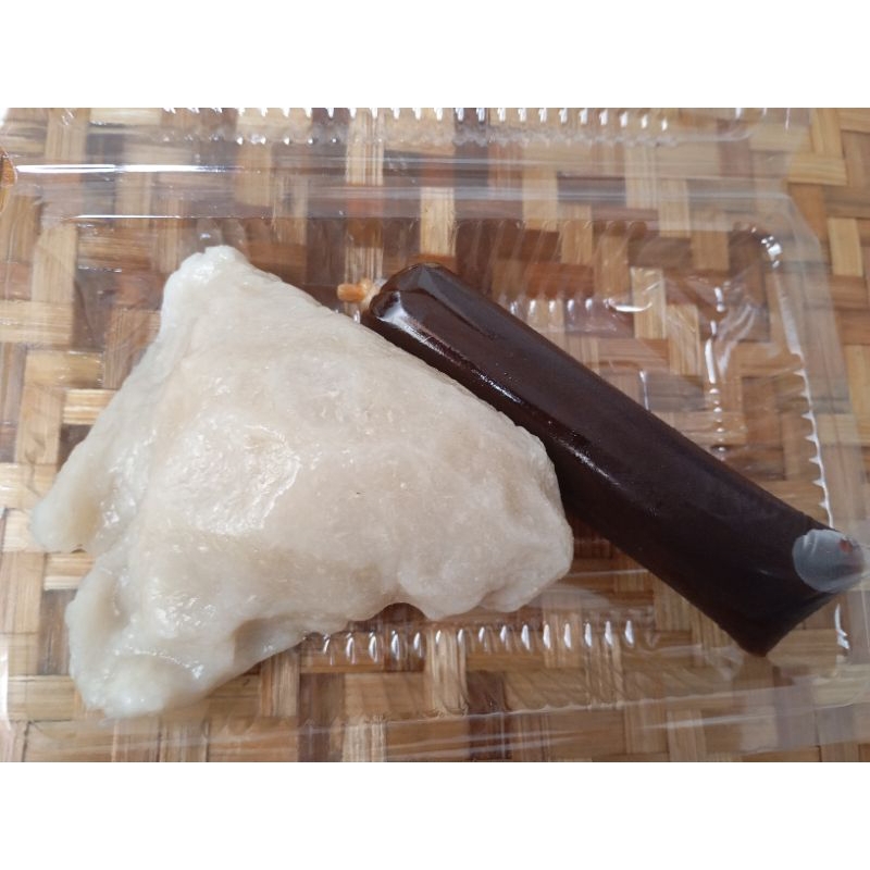 

kapal selam DOS / ekonomis (pempek syaqila khas palembang)