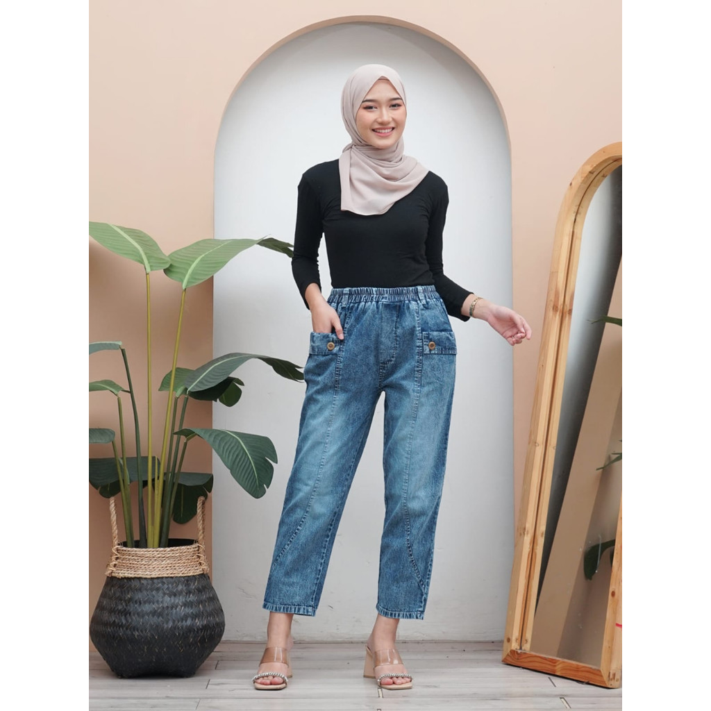 JEJE Boyfriend Jeans Spary Elastics Waist Loop belt Highwaist Harem Korean Style