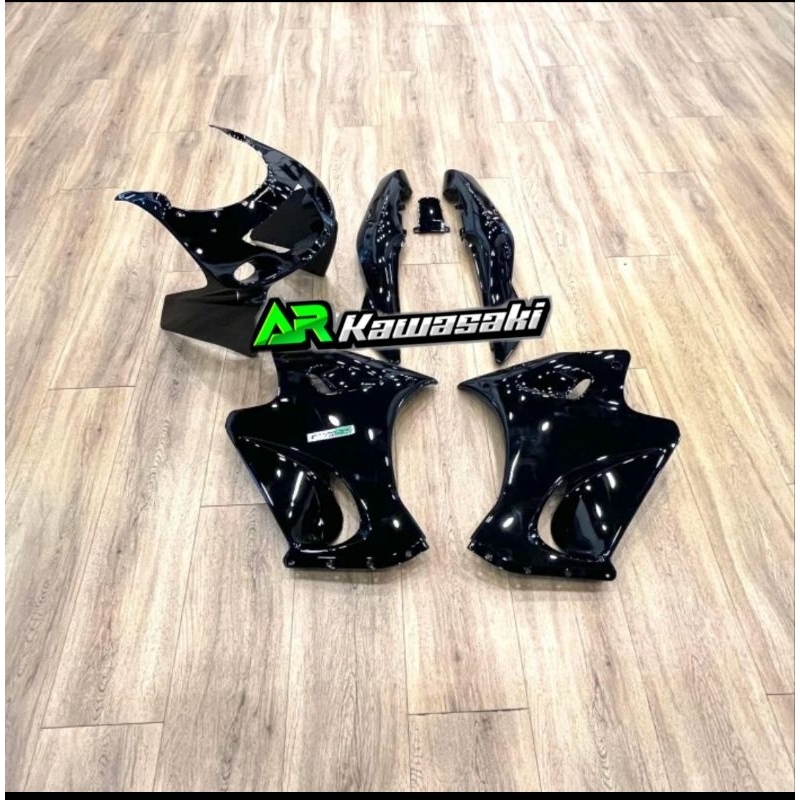 cover body set ninja rr old hitam original