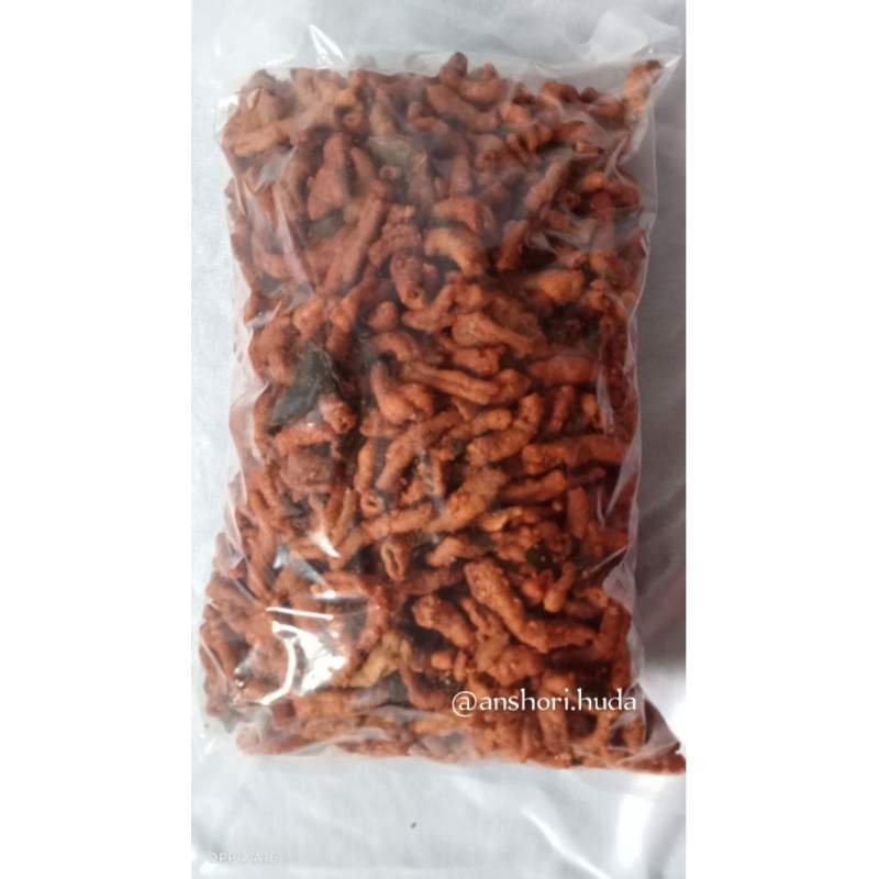 

Keripik Usus Pedas Daun Jeruk 1kg