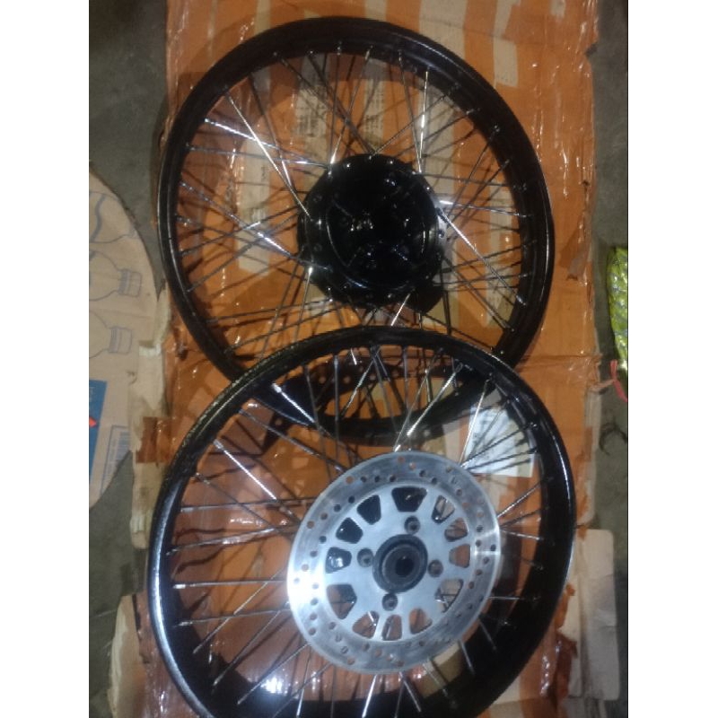 velg jari-jari black 1set Yamaha fiz R Vega Lama Jupiter lama PNP { second berkualitas }