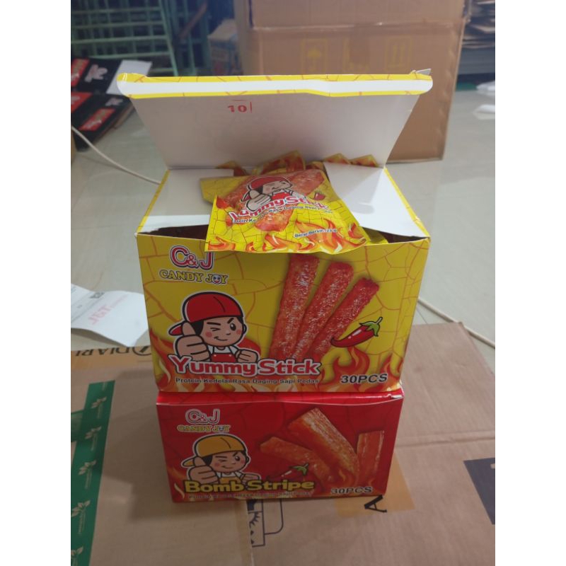 

snack lathio yummy atau bomstrip isi 30