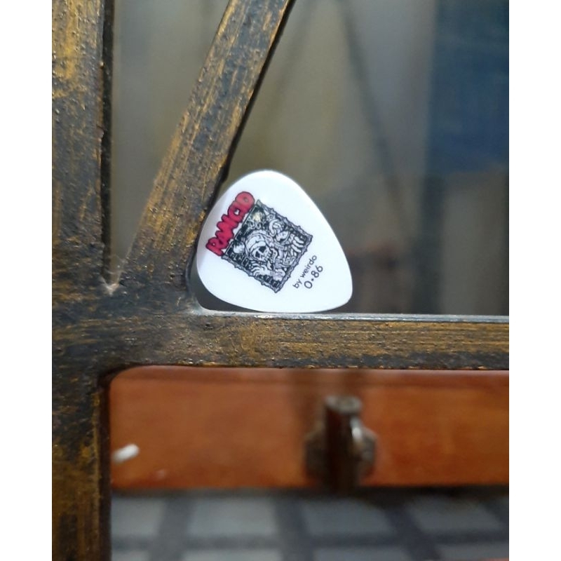 pick gitar band Rancid 0.86mm