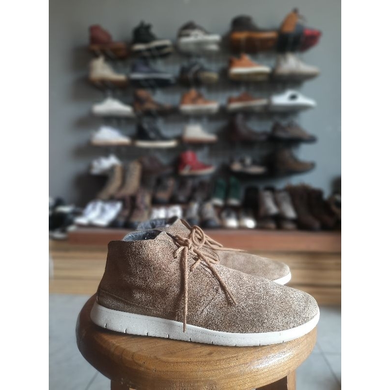 sepatu UGG boot tapak foam