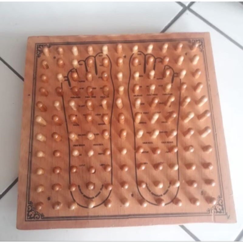 Alat Refleksi Kaki Bahan Kayu Berkualitas / Papan Kayu Alat Refleksi Terapi Kesehatan Kaki TERLARIS