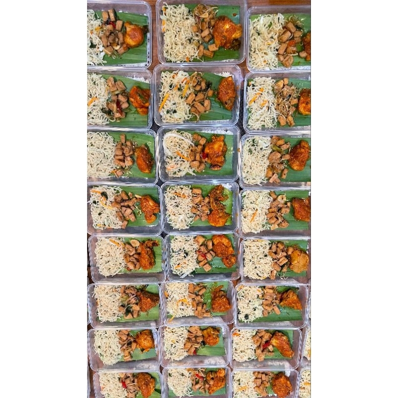 

Sedekah Nasi Kotak Paket 10.000 - 10.000