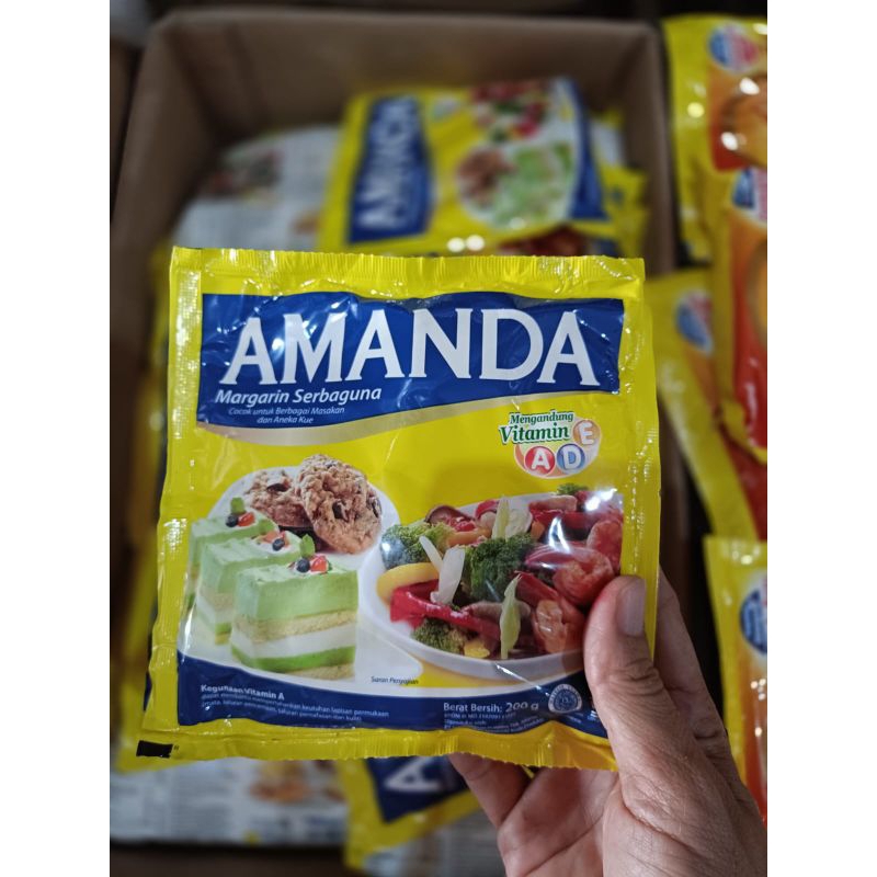 

MENTEGA AMANDA 200GR/MARGARIN AMANDA/MARGARINE AMANDA SACHET