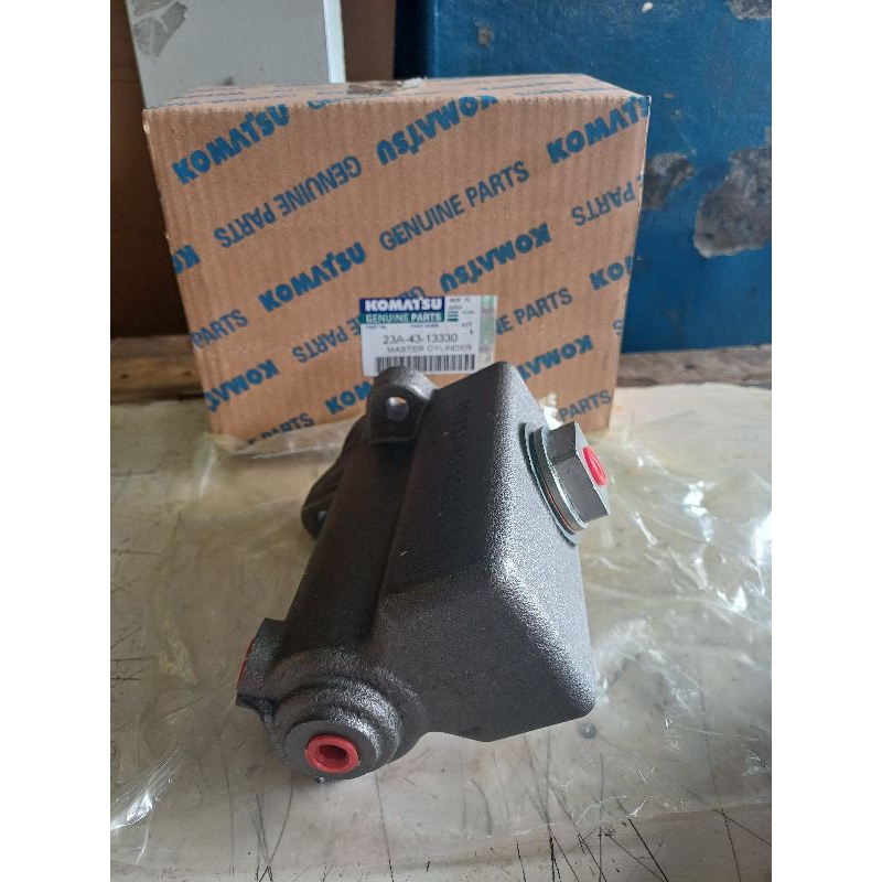 MASTER CYLINDER GRADER KOMATSU GD511A 23A-43-13330 JPN