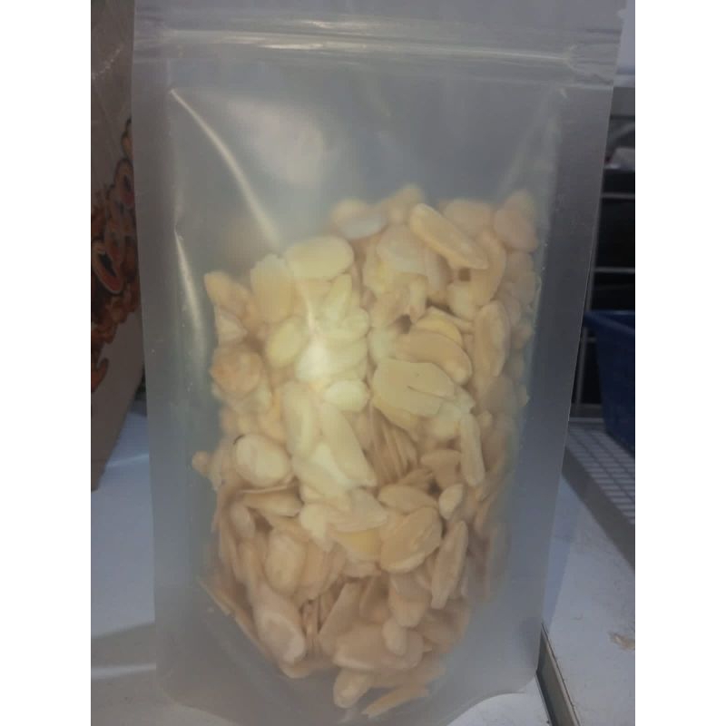 

kacang almond slice 1kg
