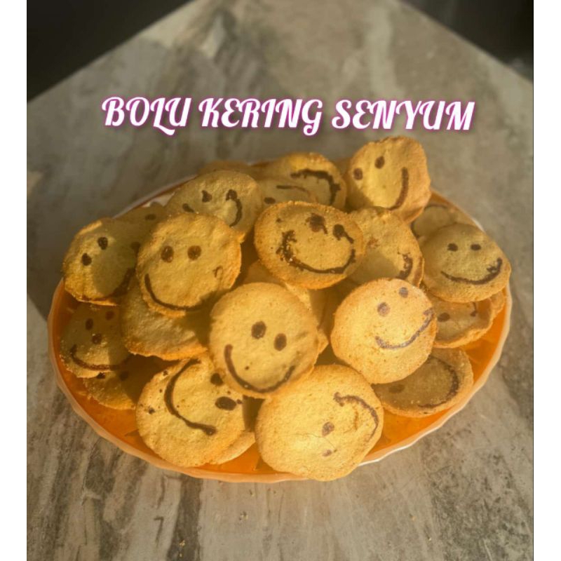 

BOLU KERING SENYUM LJ 500 GR