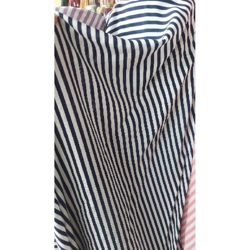 KAIN RAYON, KATUN RAYON,BAHAN RAYON VISCOSE,KAIN RAYON GARIS MOTIF PREMIUM KEKINIAN BETS SELLER HARG