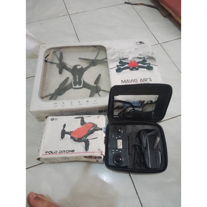 mainan rc pesawat drone ada 3 set besar dan kecil barang prelove